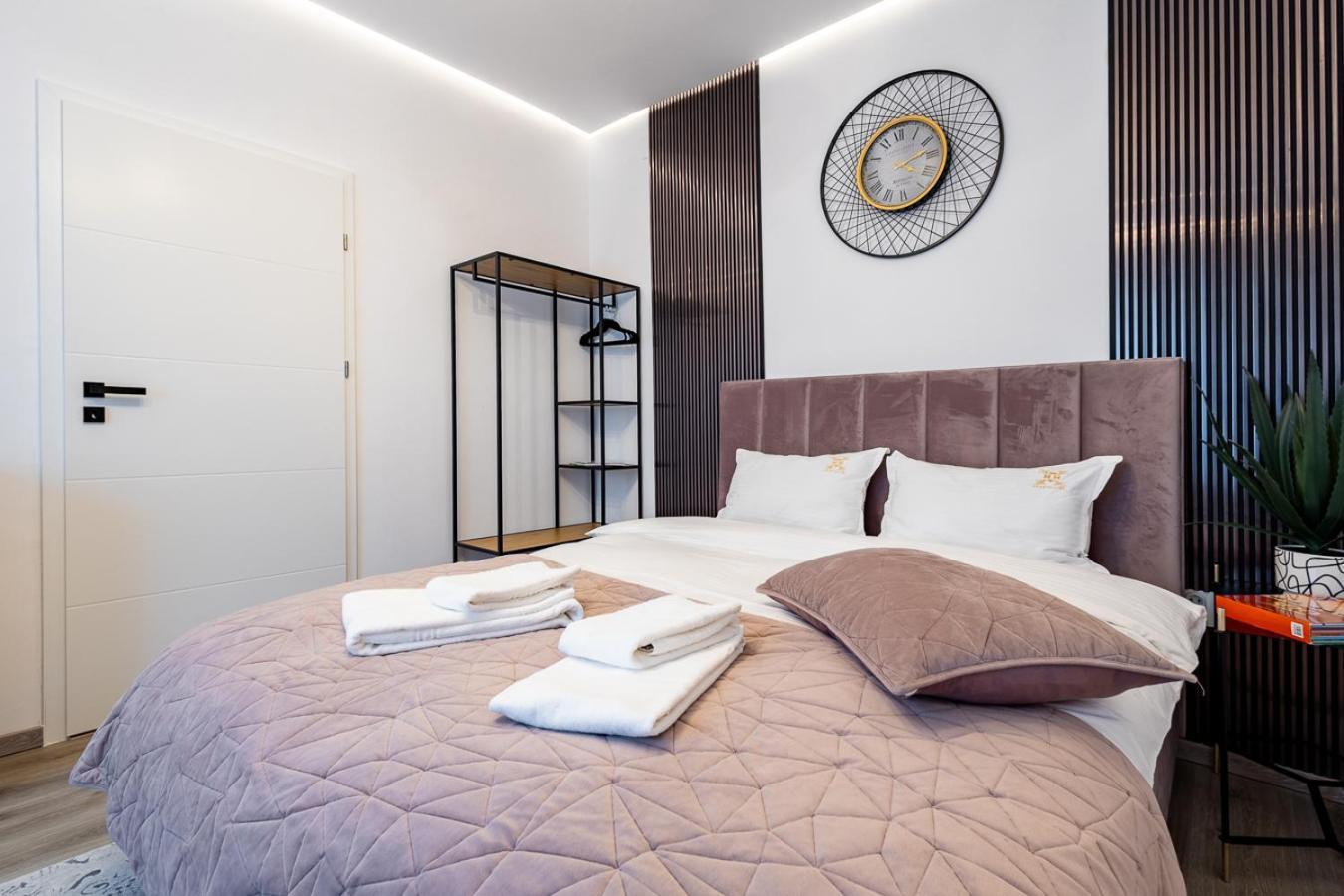 Lola'S Studio Braşov Dış mekan fotoğraf